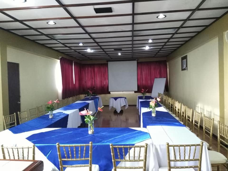 Hotel Wagelia Turrialba Exterior foto